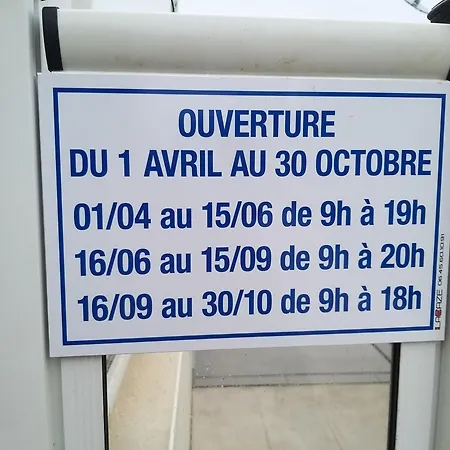 Le Reve Au Soleil Les Pieds Dans L'eau - 6 Personnes En Avec Piscine A 700 M Des Plages