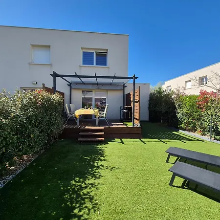 Le rêve au soleil les pieds dans l'eau - Villa 6 personnes en résidence avec piscine à 700 m des plages Casa vacanze Sérignan