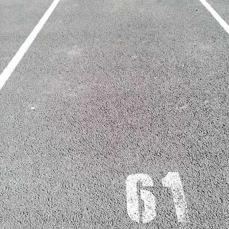 度假居 Lumineuse Au Soleil,plage 5',piscine,parking Sérignan
